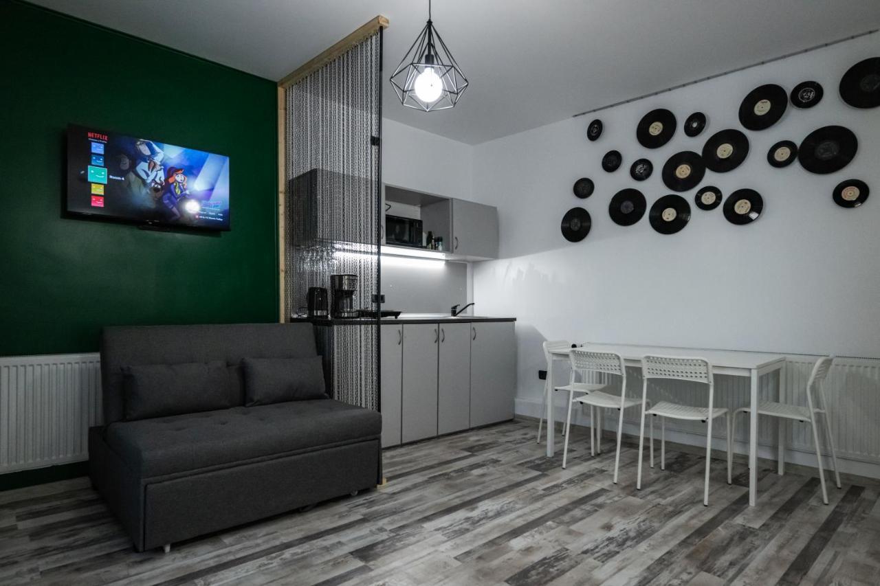 Casa Basarab Brasov Hotell Exteriör bild