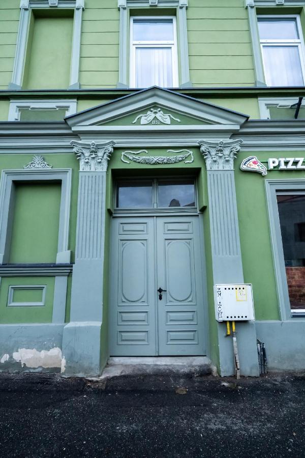 Casa Basarab Brasov Hotell Exteriör bild